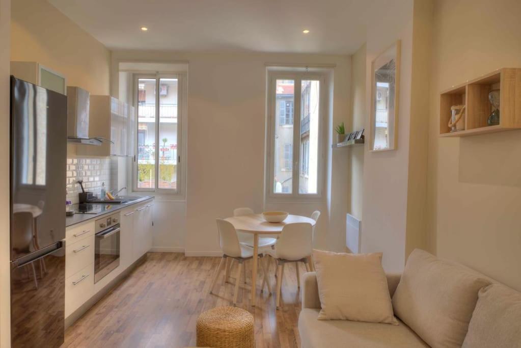 Fully Equipped Apartment St Charles / Longchamp Marseille Exteriör bild